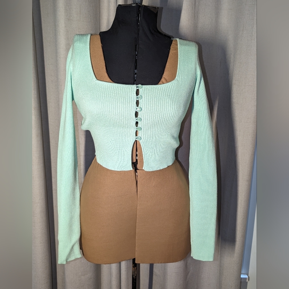 Zara seafoam green long-sleeve